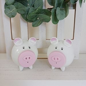 Vintage Collection Piggy Salt & Pepper Shakers
